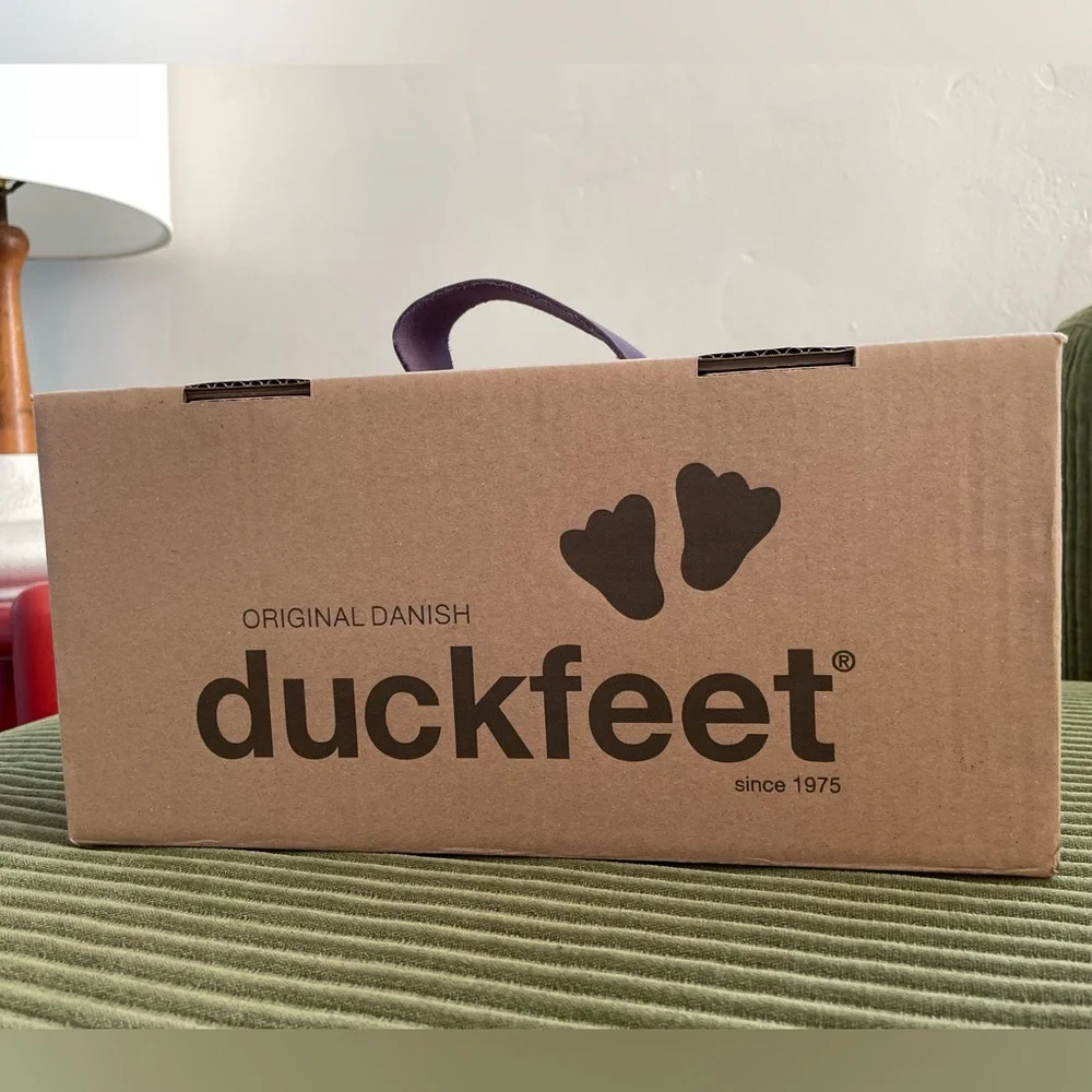 Duckfeet Ringkøbing Fisherman Sandals in Plum - Picture 7 of 8